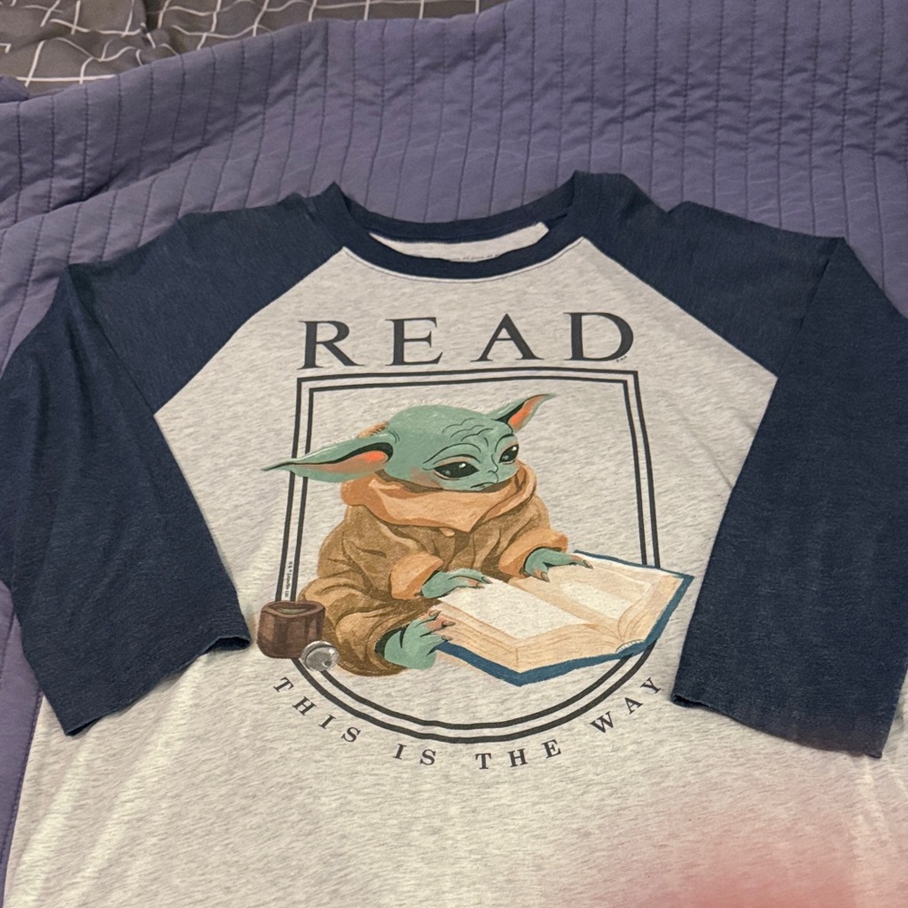 Grogu Read Tee